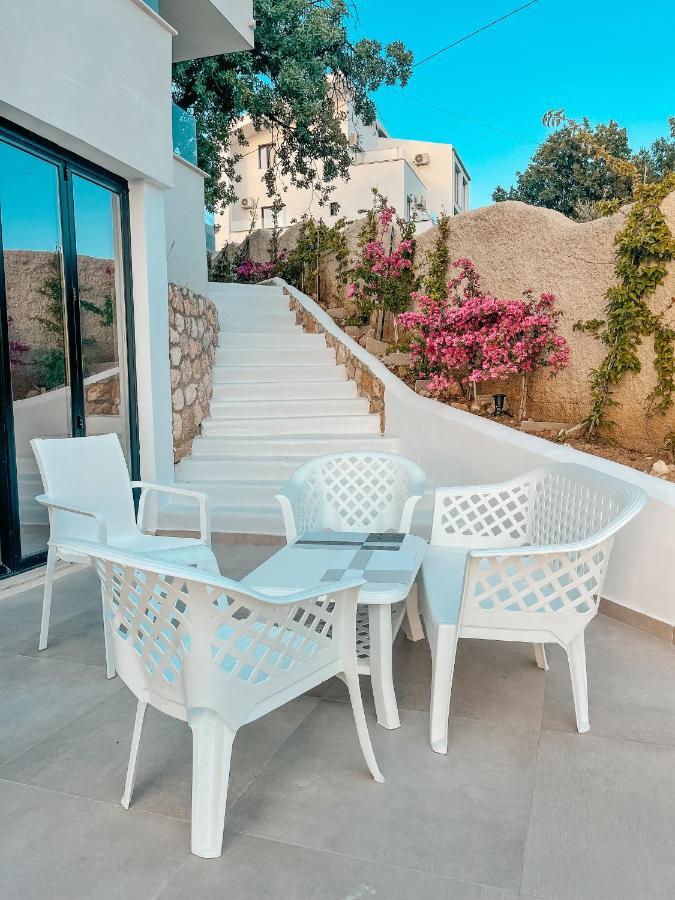 Gogo'S Boutique Hotel Dhërmi Dış mekan fotoğraf