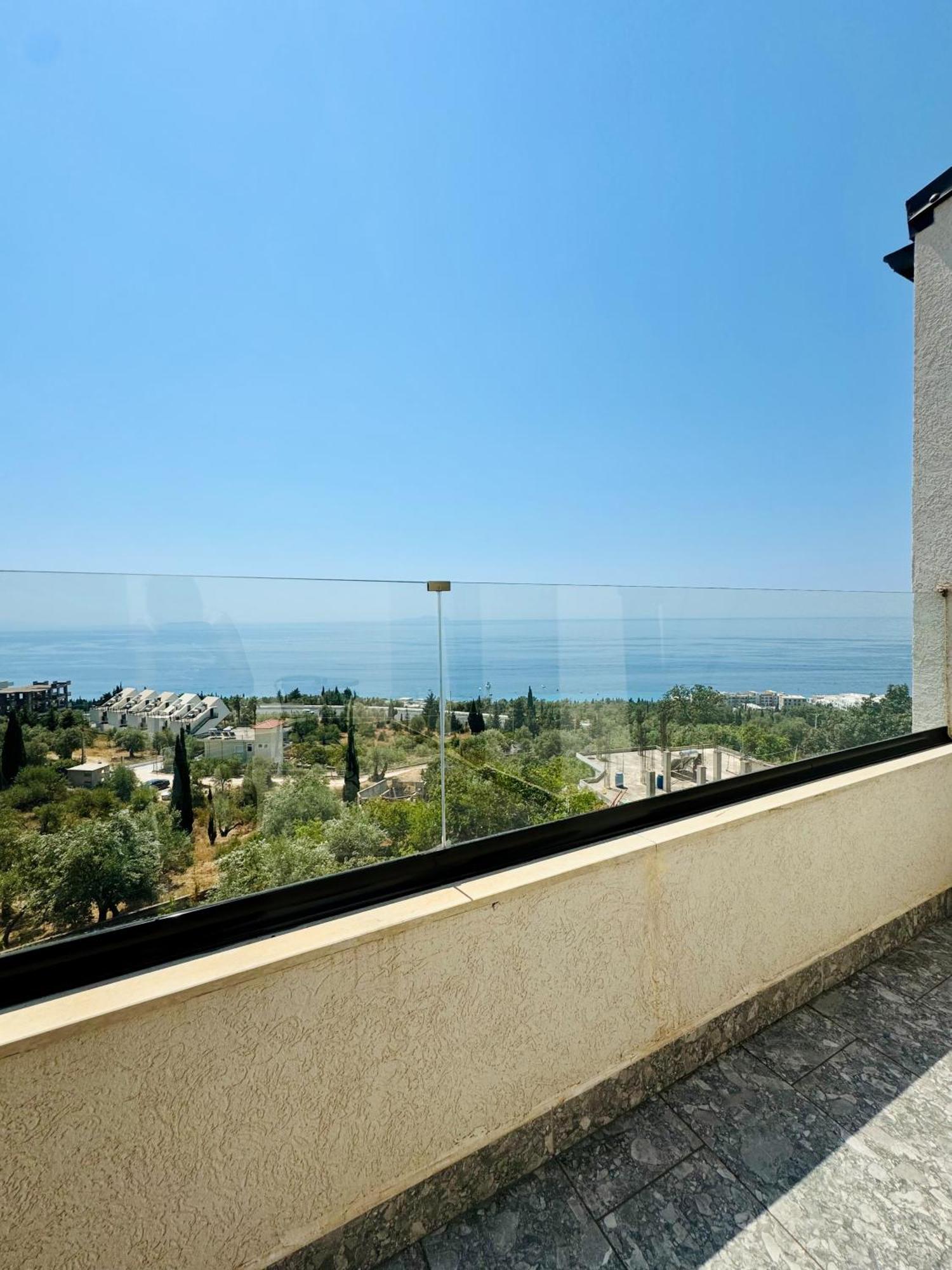 Gogo'S Boutique Hotel Dhërmi Dış mekan fotoğraf