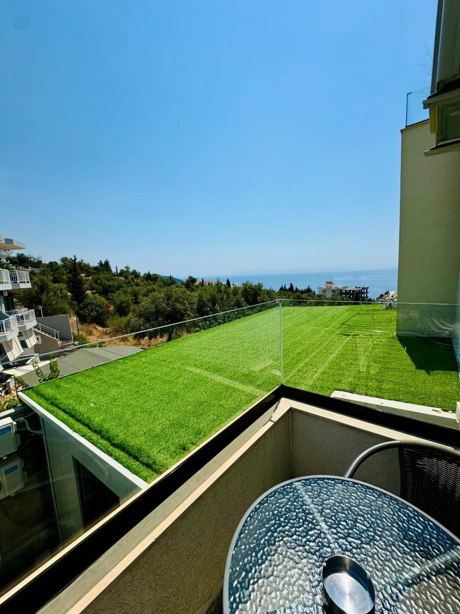 Gogo'S Boutique Hotel Dhërmi Dış mekan fotoğraf