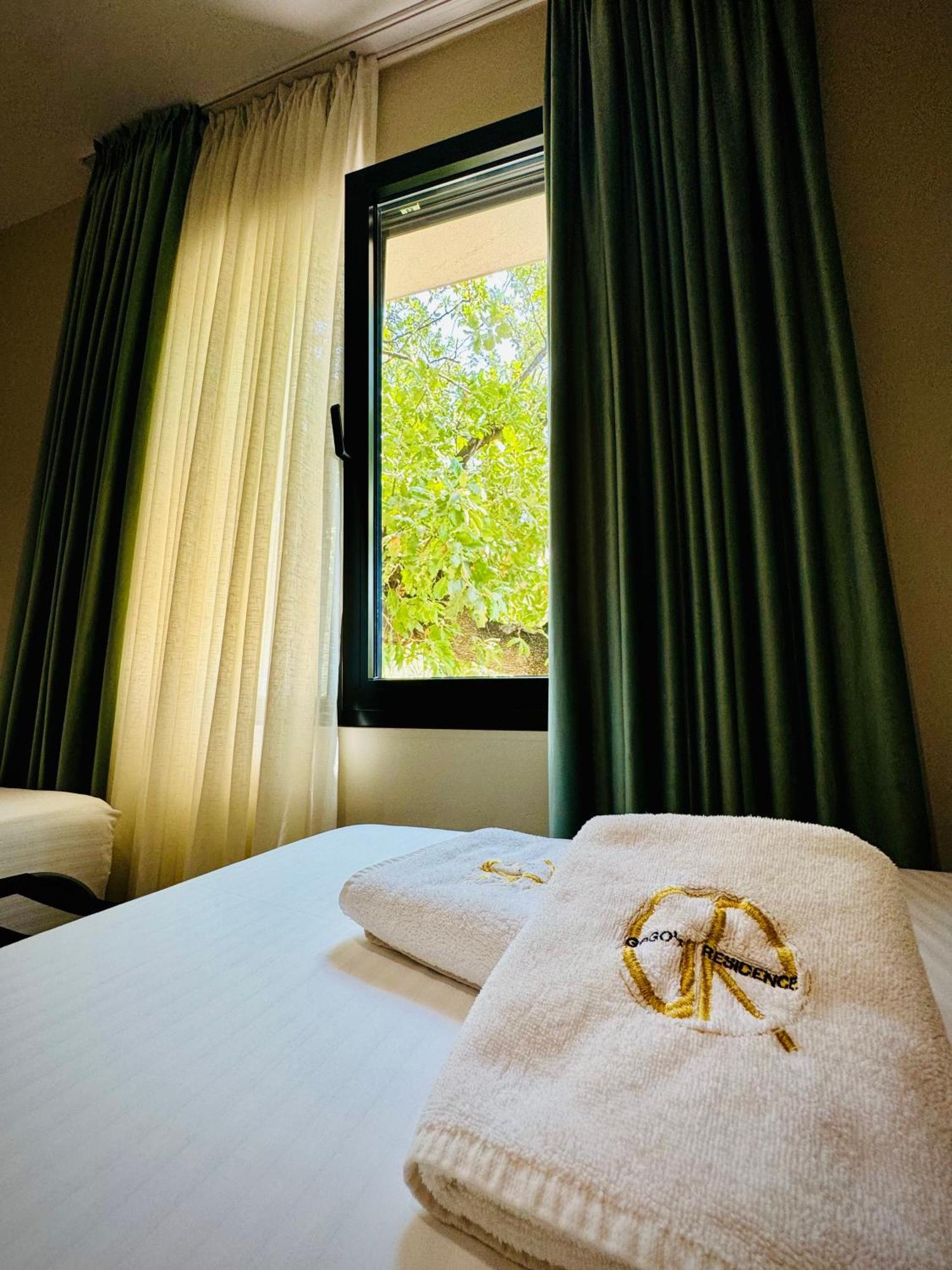 Gogo'S Boutique Hotel Dhërmi Dış mekan fotoğraf