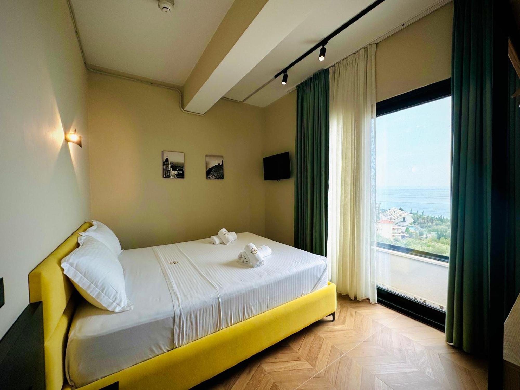 Gogo'S Boutique Hotel Dhërmi Dış mekan fotoğraf