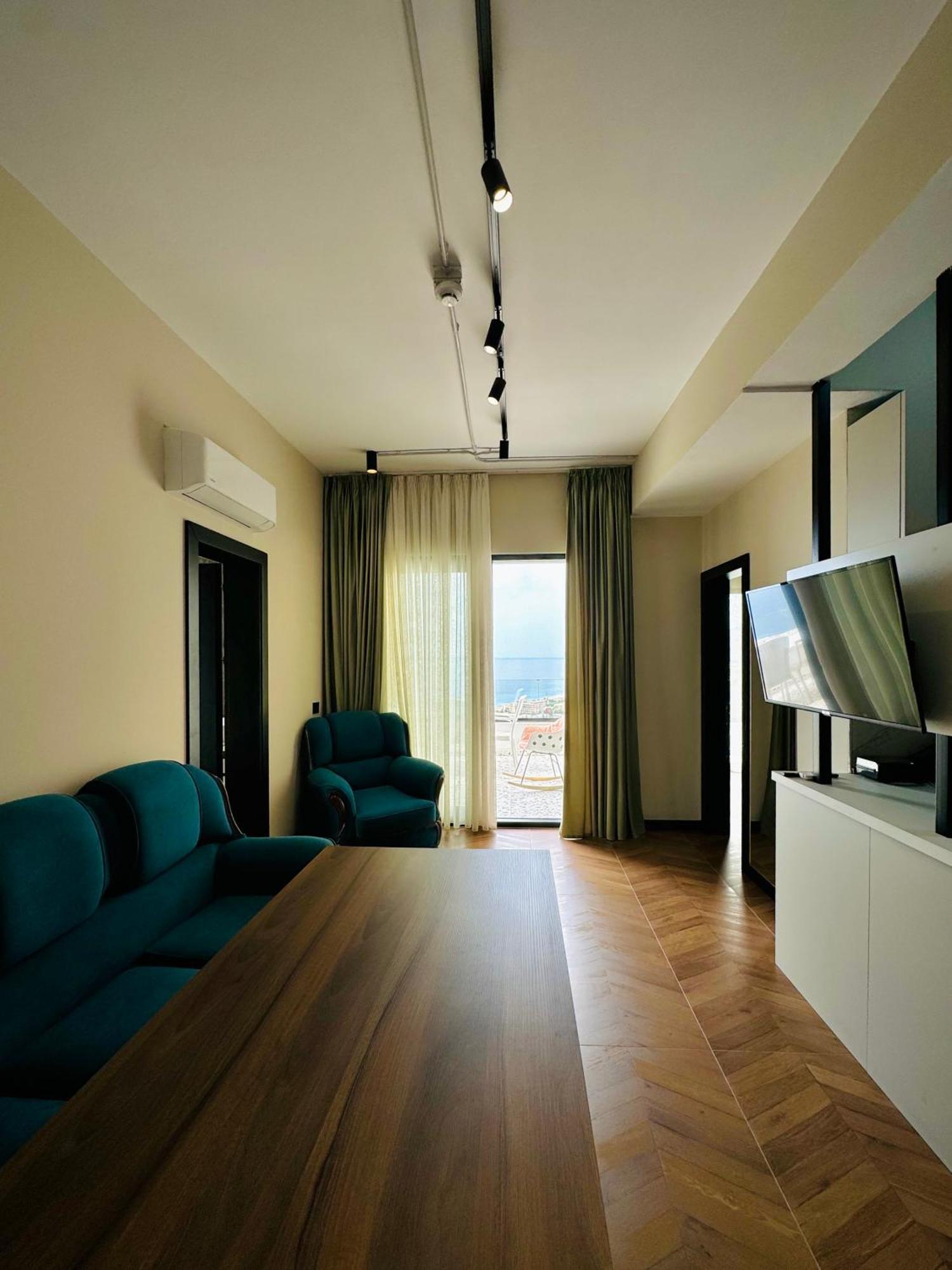 Gogo'S Boutique Hotel Dhërmi Dış mekan fotoğraf